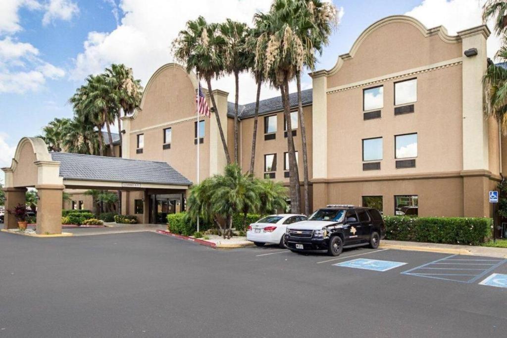Shary Inn And Suites Mission Exterior foto